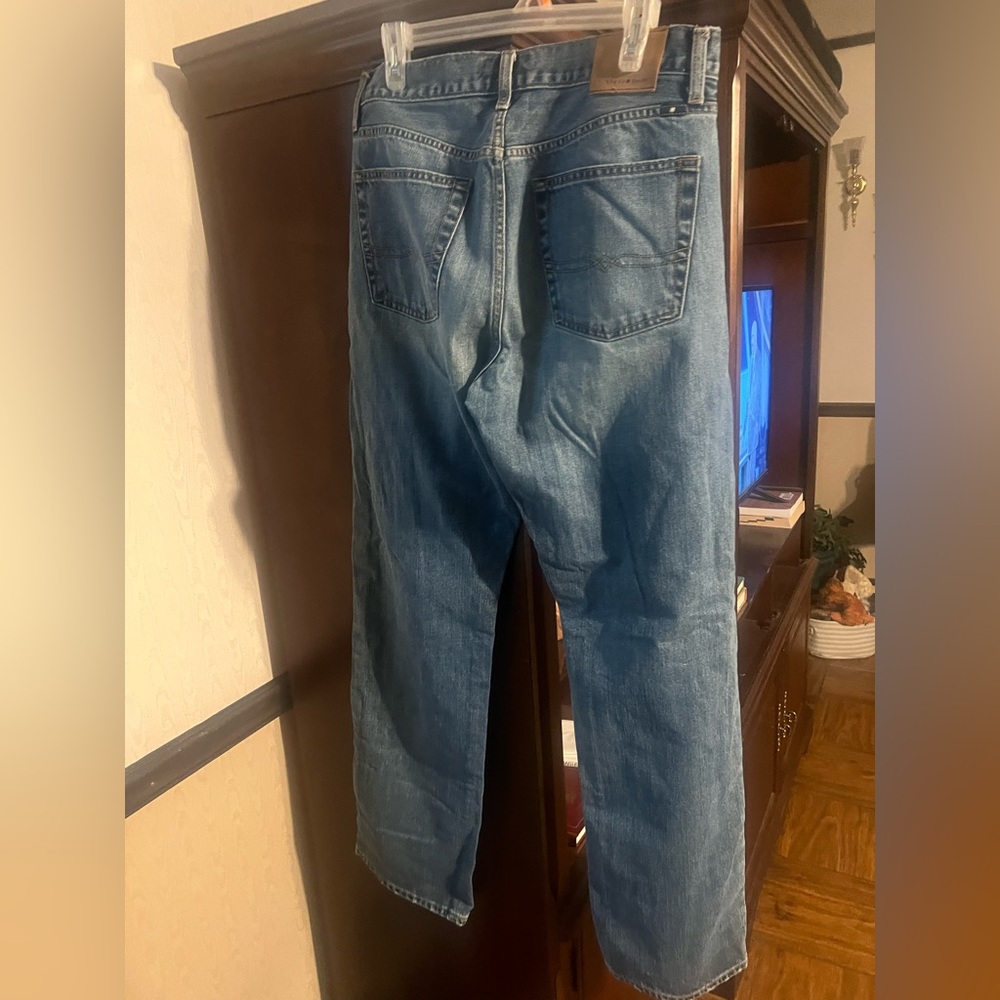 Lucky Brand Men's Straight Blue Jeans - Picture 3 of 4